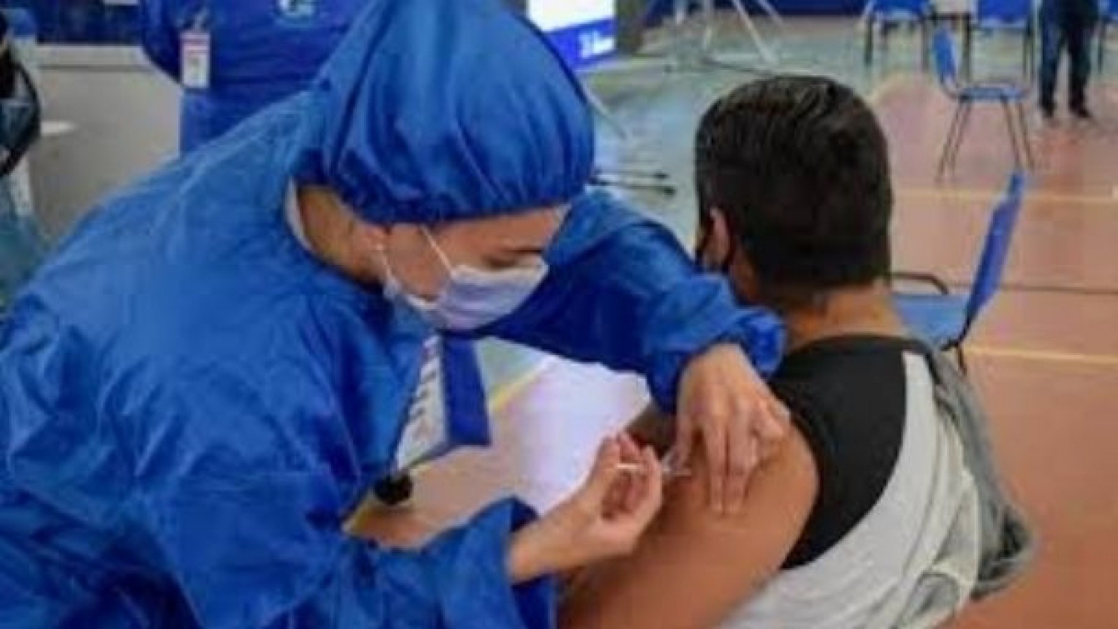 Los no vacunados tienen 36 veces más riesgo de entrar internados en terapia